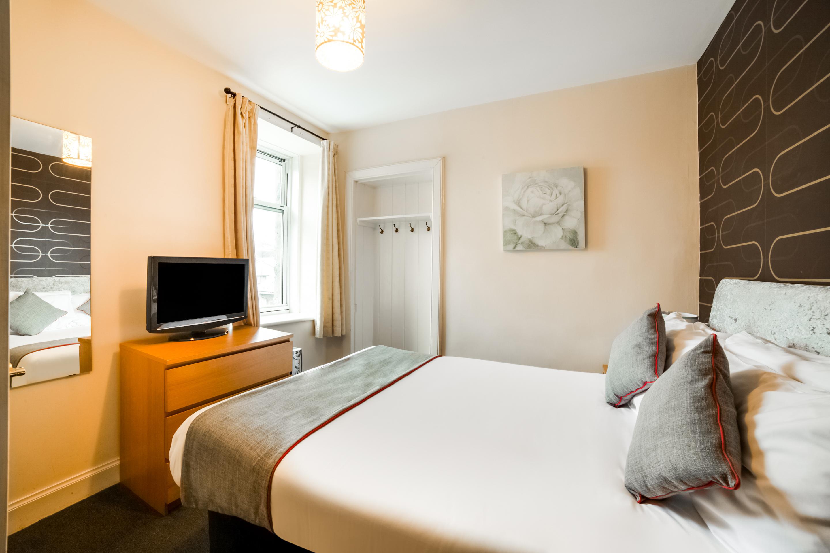 Oyo Braeriach Hotel, Highlands Scotland Ньютонмор Экстерьер фото