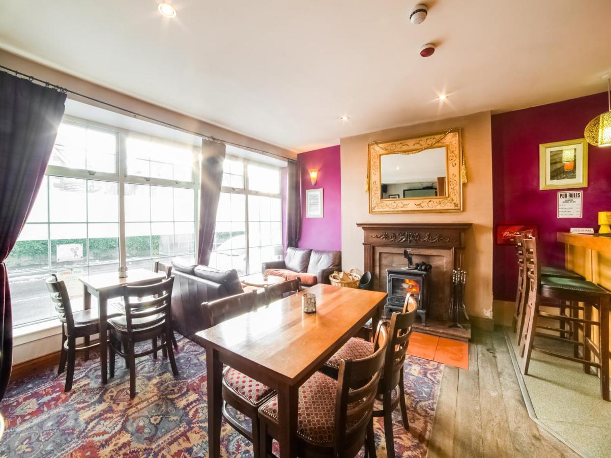 Oyo Braeriach Hotel, Highlands Scotland Ньютонмор Экстерьер фото